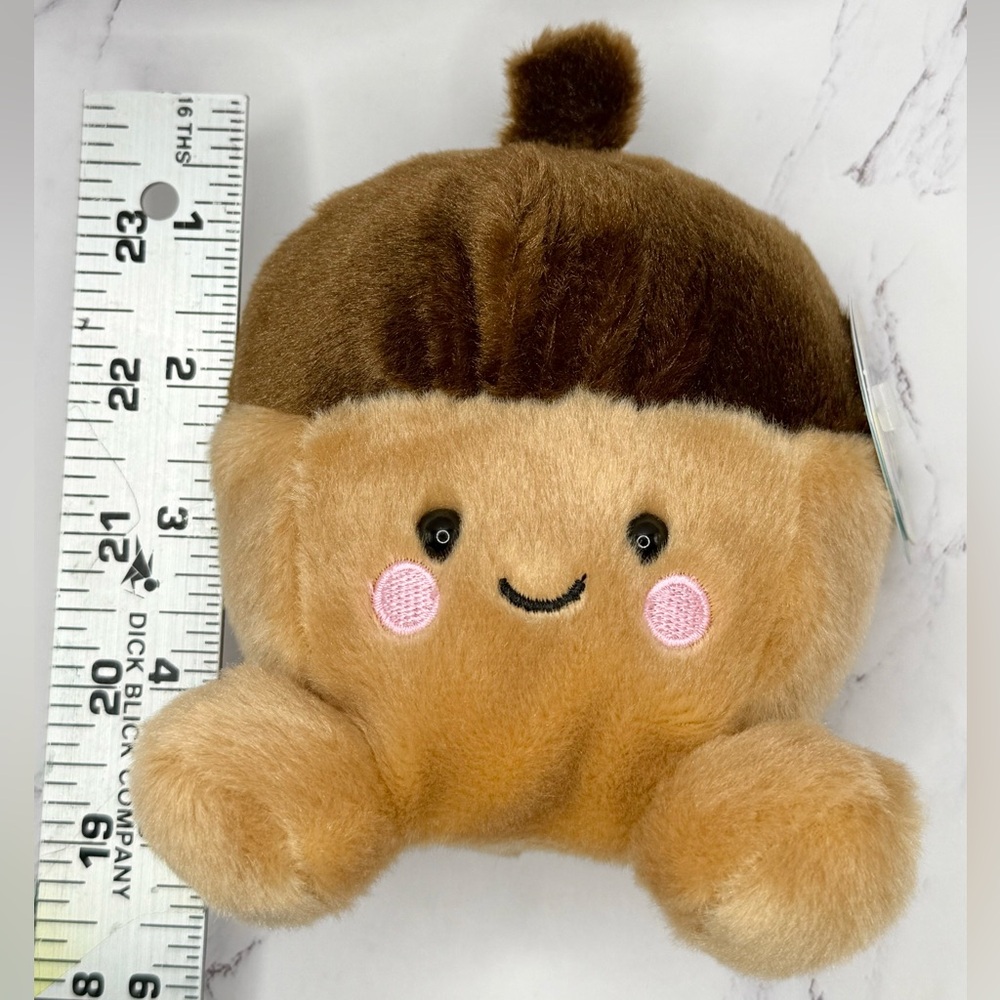 Oak Acorn Palm Pals Rare Acorn Plush 5” Plush Fun Collectible Plush for KidsNWT - Picture 2 of 3